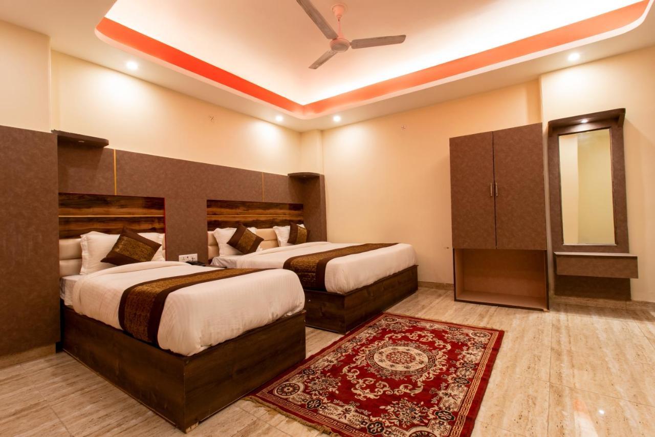 Airport Hotel Dev Residency - Mahipalpur New Delhi Exteriör bild