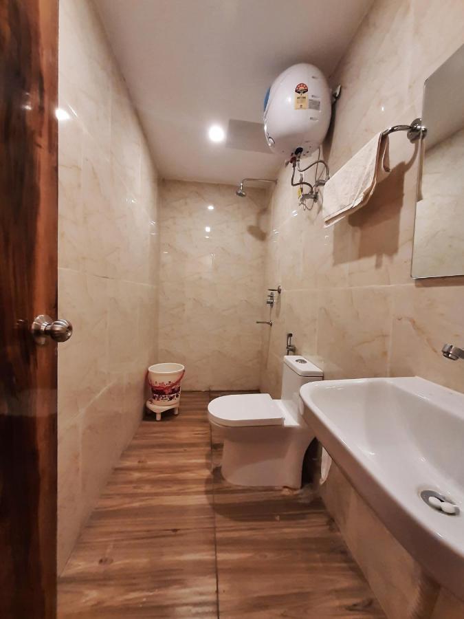 Airport Hotel Dev Residency - Mahipalpur New Delhi Exteriör bild